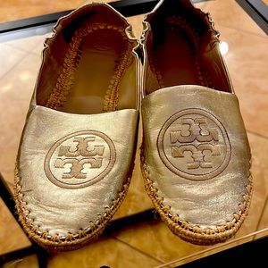 Tory Burch Gold Darien Loafer Metallic Espadrille Size 7 1/2
